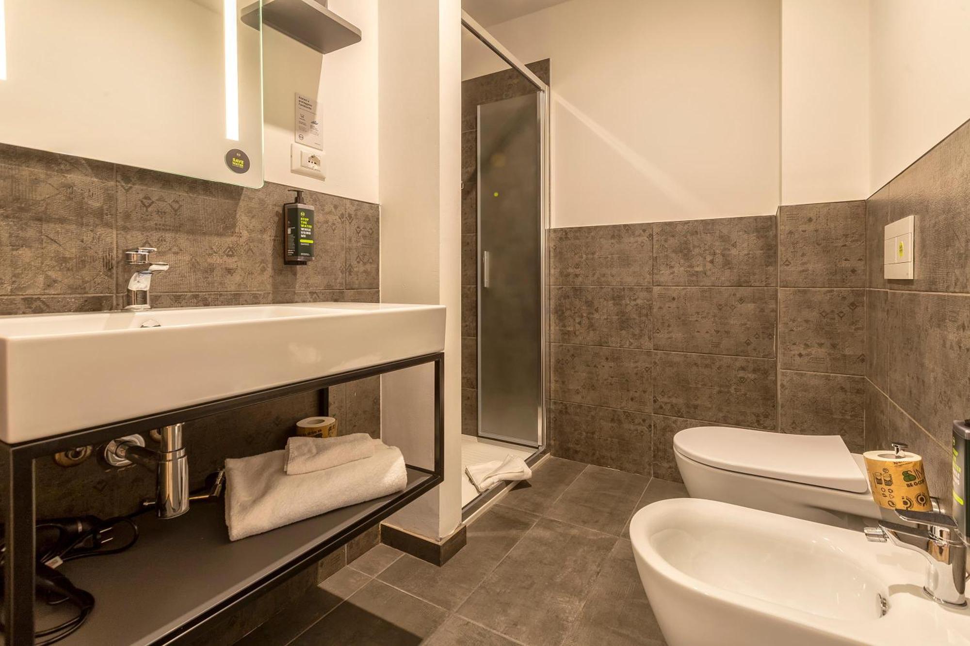 B&B Hotel ساساري المظهر الخارجي الصورة