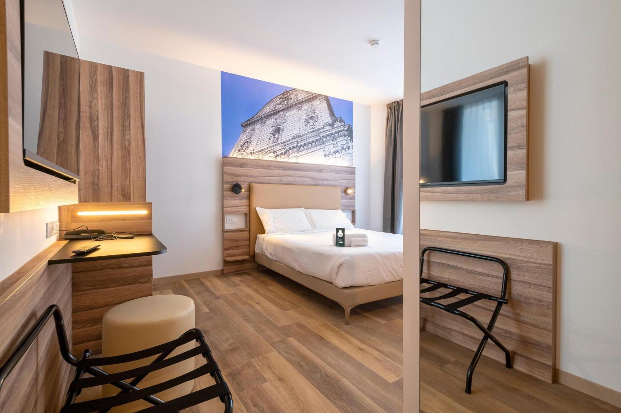 B&B Hotel ساساري المظهر الخارجي الصورة